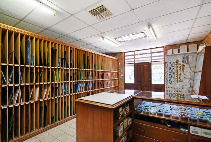 367  Sevenoaks Street Cannington WA 6107 - Image 17