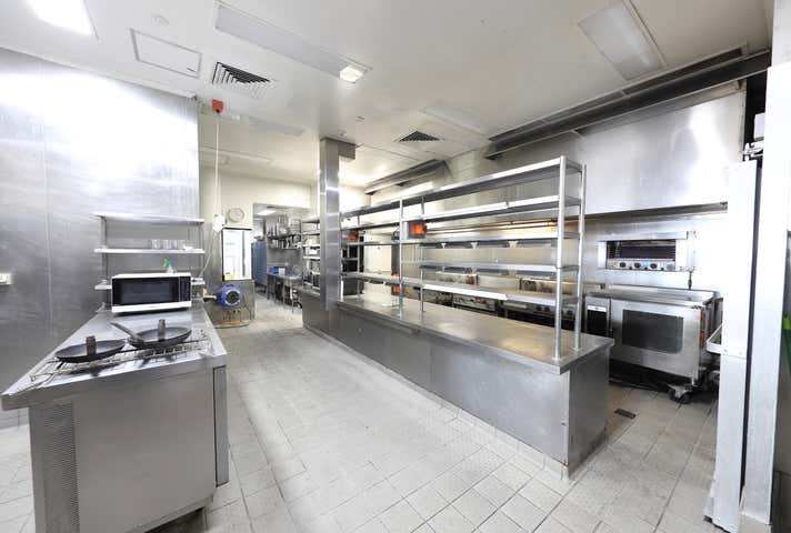 3/95-105 ESPLANADE Cairns City QLD 4870 - Image 6