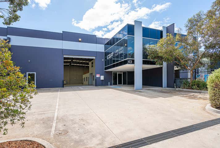 43 Latitude Boulevard Thomastown VIC 3074 - Image 2
