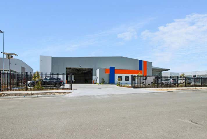 10 Mervyn St Stake Hill WA 6181 - Image 1