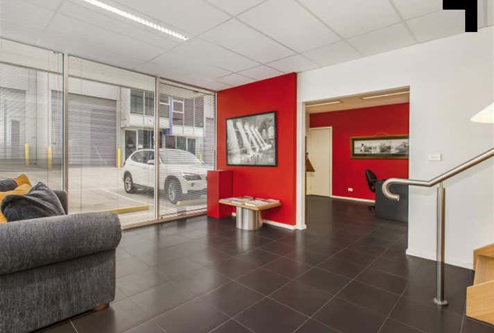 1/21 Lindon Court Tullamarine VIC 3043 - Image 2