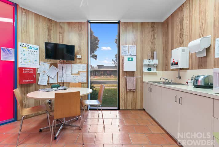 1/2 Frankston Gardens Drive Carrum Downs VIC 3201 - Image 14