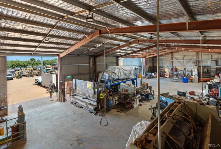 236A Port Drive Minyirr WA 6725 - Image 9