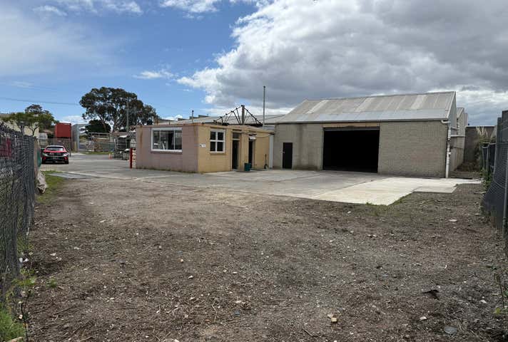 32-34 Wannan Moorabbin VIC 3189 - Image 2