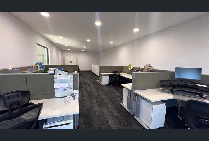 1/4 Enterprise Court Canning Vale WA 6155 - Image 4