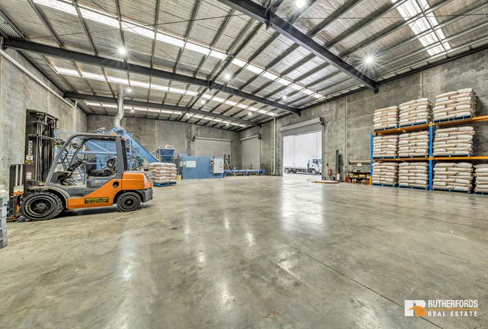 22 Yellowbox Drive Craigieburn VIC 3064 - Image 7