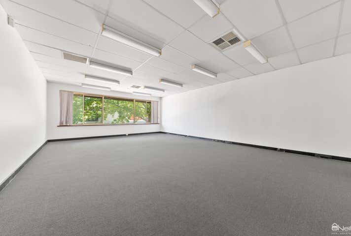 182 Jull Street Armadale WA 6112 - Image 3