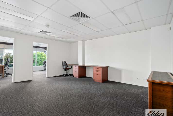 1/7 Birubi Street Coorparoo QLD 4151 - Image 3