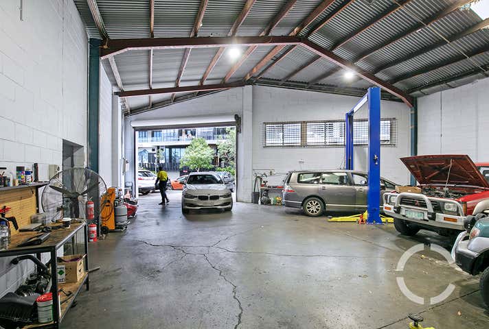 6 Deshon Street Woolloongabba QLD 4102 - Image 3