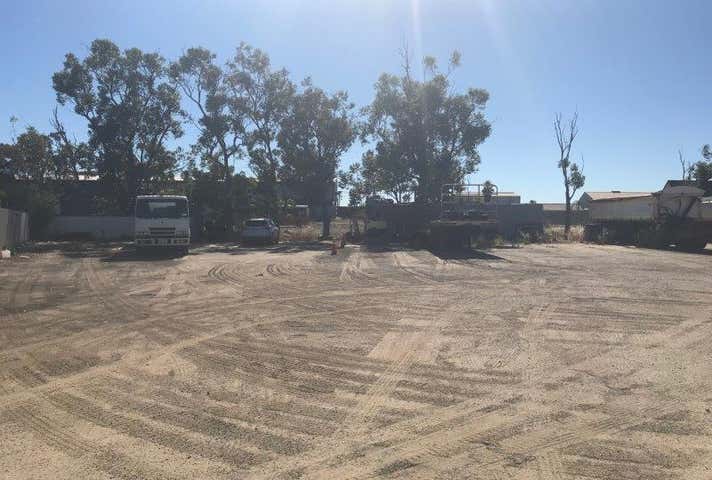 236 Gnangara Rd Landsdale WA 6065 - Image 6