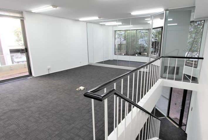 5/20-22 Cliff Street Milsons Point NSW 2061 - Image 3