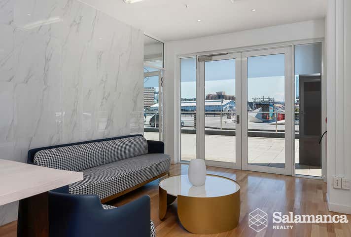 2/1 Castray Esplanade Battery Point TAS 7004 - Image 8