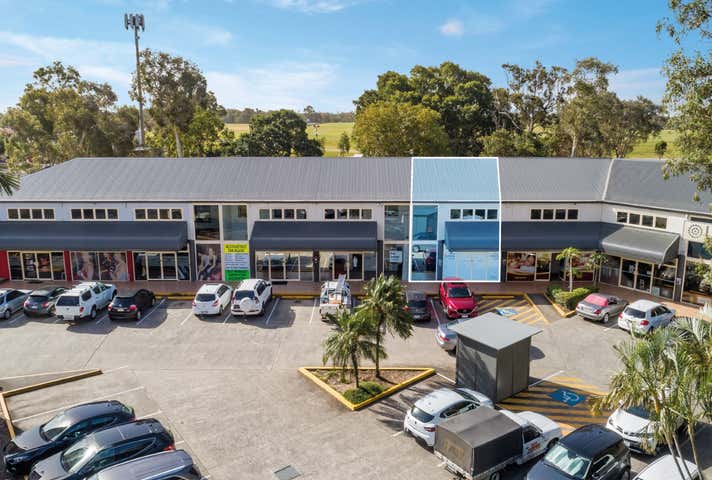 Unit 4 , 385 Oxley Drive Runaway Bay QLD 4216 - Image 3