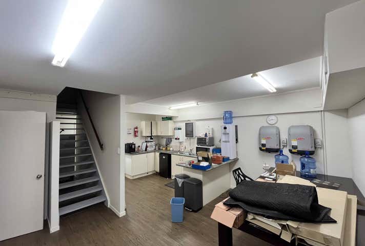 1 & 2/43 Olympic Circuit Southport QLD 4215 - Image 5