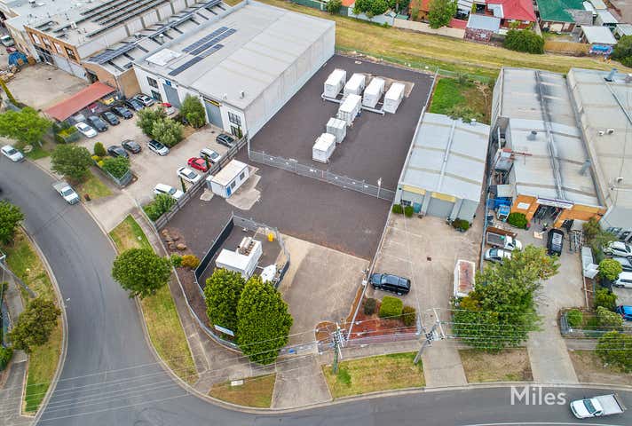 2 Longview Court Thomastown VIC 3074 - Image 6