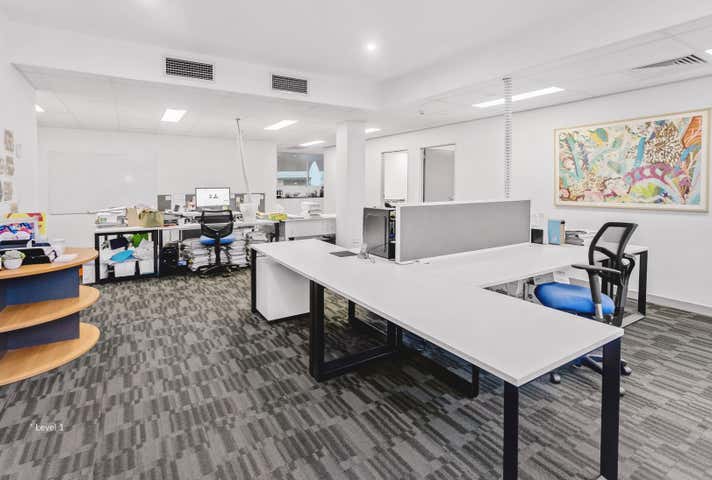 19 Creek Street Redcliffe QLD 4020 - Image 6