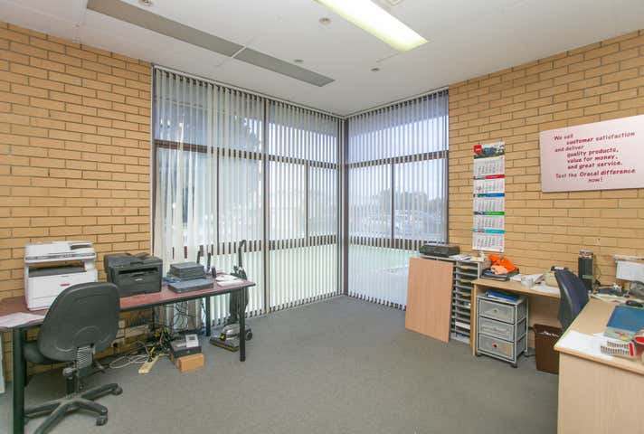 Unit 1, 14 Foley St Balcatta WA 6021 - Image 10