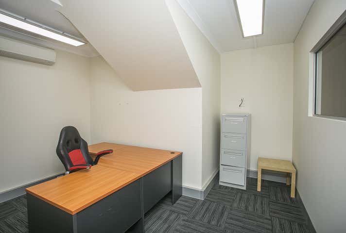 Unit 2, 12 Buckingham Dr Wangara WA 6065 - Image 3