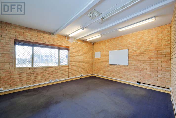 12/32 Beach Street Kwinana Beach WA 6167 - Image 10