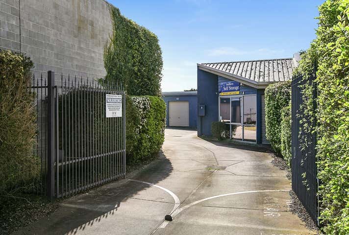 3/5 Latham Street Mornington VIC 3931 - Image 3