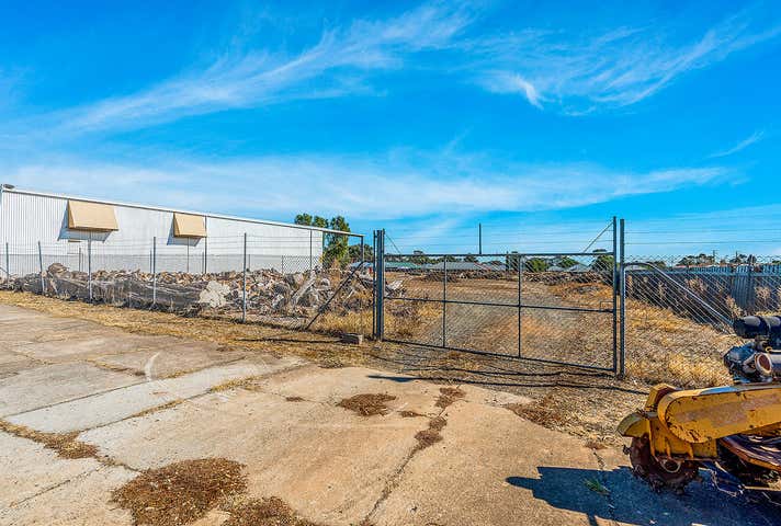 37a Samuel Street Smithfield SA 5114 - Image 35