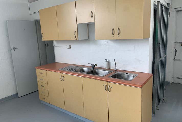 76 New Street Ringwood VIC 3134 - Image 6