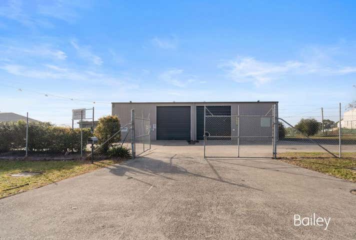 13 Thrift Close Singleton NSW 2330 - Image 8
