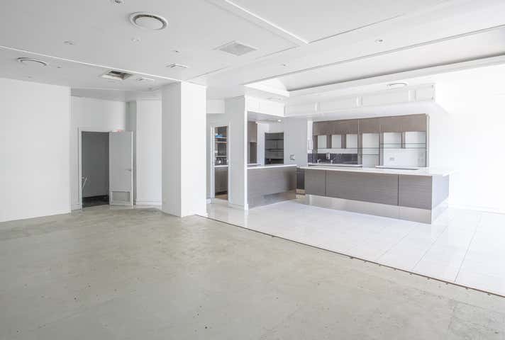 10-11, 9 Beach Rd Surfers Paradise QLD 4217 - Image 8