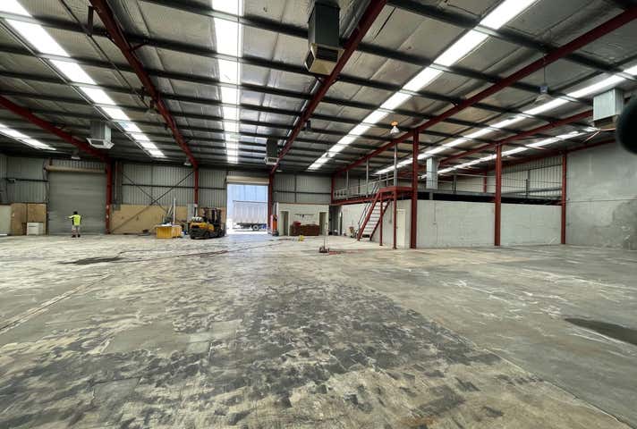 21 Denninup Way Malaga WA 6090 - Image 22