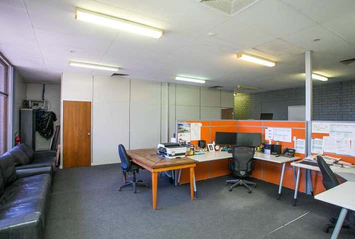 Unit 2, 11 Ferguson Street Kewdale WA 6105 - Image 8