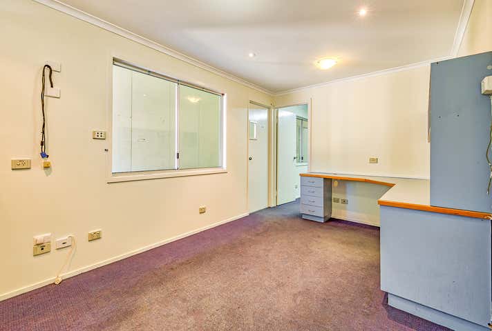 2/178 Wecker Road Mansfield QLD 4122 - Image 5