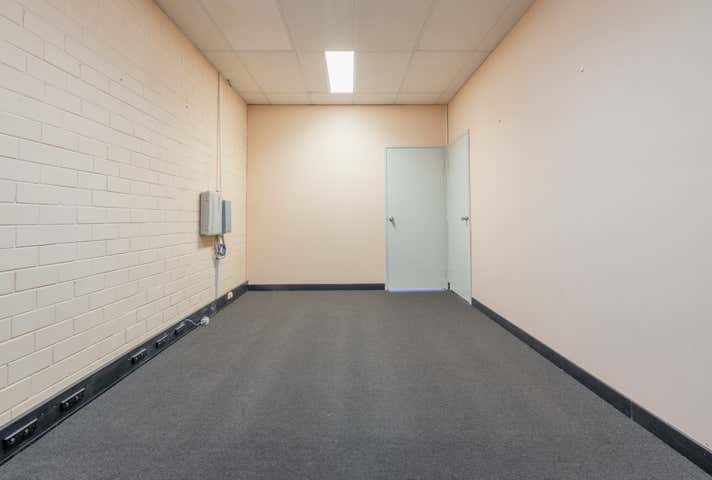 8/64-66 Bannister Rd Canning Vale WA 6155 - Image 9