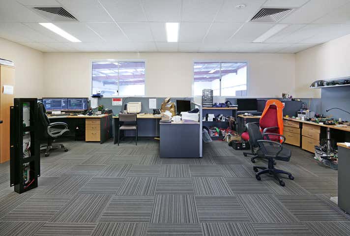 4 Supreme Loop Gnangara WA 6077 - Image 31