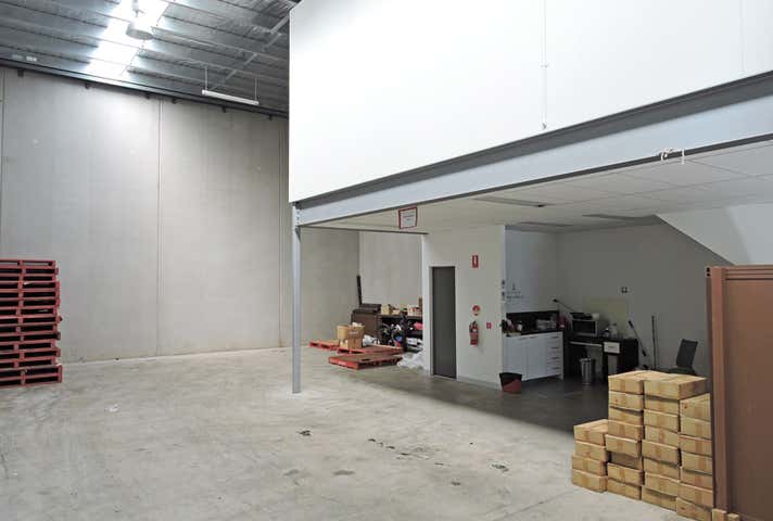 Unit 32, 22-30 Wallace Avenue Point Cook VIC 3030 - Image 4