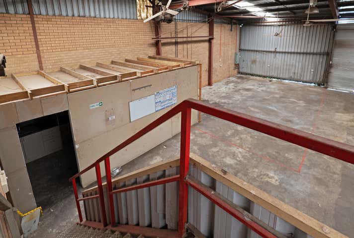 6 Yeates Road Kwinana Beach WA 6167 - Image 13