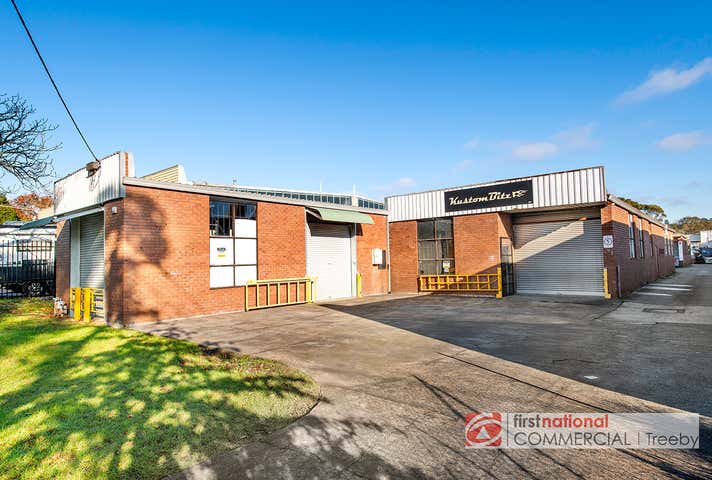 1/22 Jesmond Road Croydon VIC 3136 - Image 2
