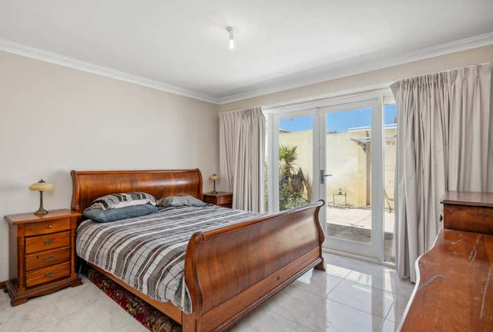 382 South Terrace South Fremantle WA 6162 - Image 6