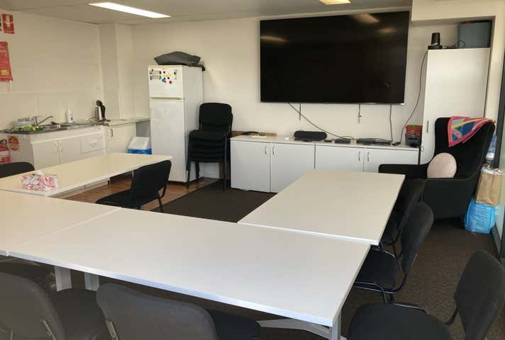 1/11-13 Bertha Street Caboolture QLD 4510 - Image 5