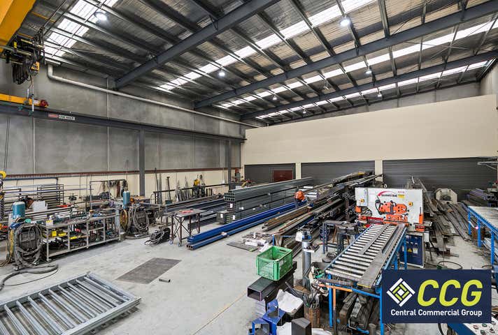 8 Carson Road Deer Park VIC 3023 - Image 4