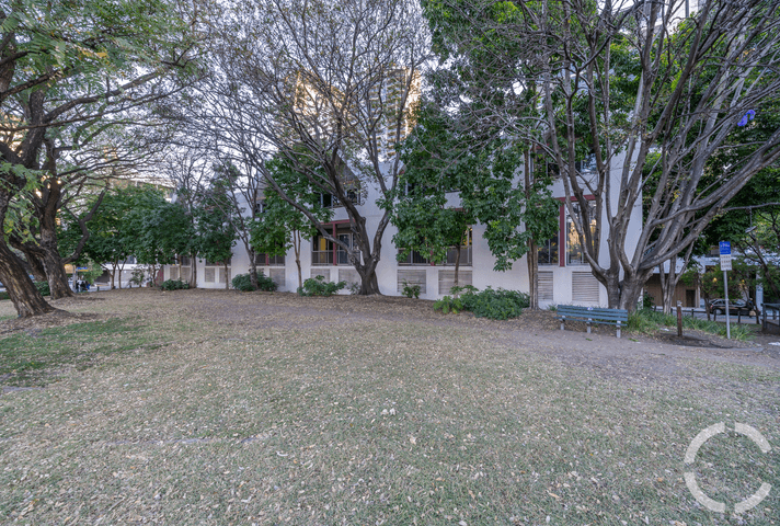 7/17 Peel Street South Brisbane QLD 4101 - Image 9