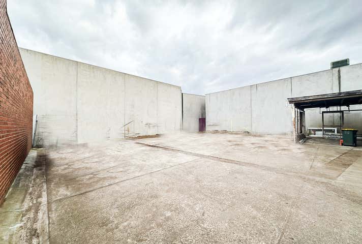 24 Coolstore Road Croydon VIC 3136 - Image 8