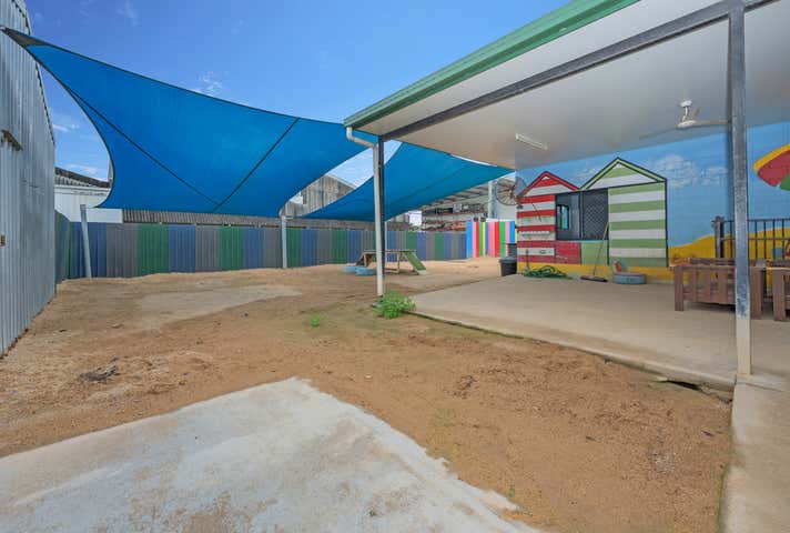 2/251 Ingham Road Garbutt QLD 4814 - Image 10