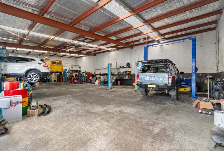 17/429 The Boulevarde Kirrawee NSW 2232 - Image 3