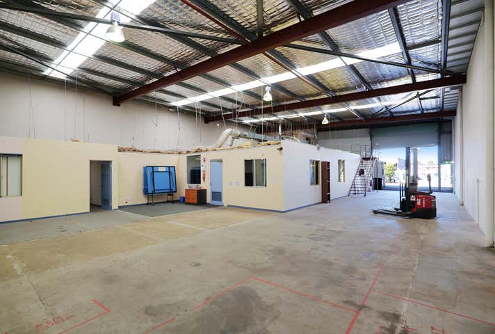 Unit 1, 40 Tennant Street Welshpool WA 6106 - Image 3