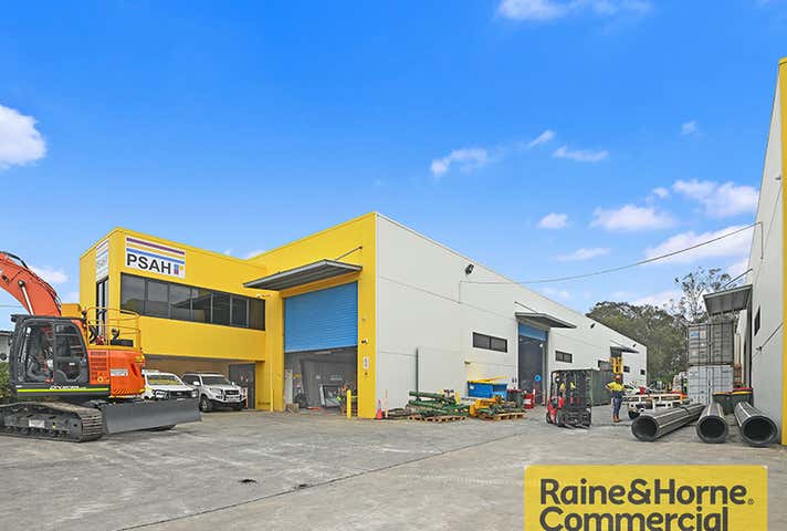 1 & 2, 33-35 Robson Street Clontarf QLD 4019 - Image 10