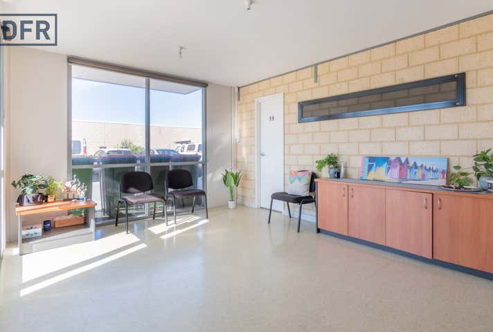1/6 Toynbee Way Port Kennedy WA 6172 - Image 5