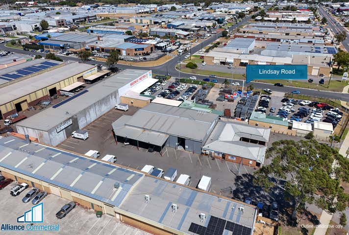 52 Prindiville Drive Wangara WA 6065 - Image 7