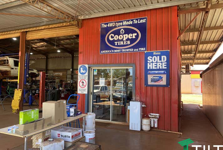 42 & 43 Boonderoo Road Tom Price WA 6751 - Image 13