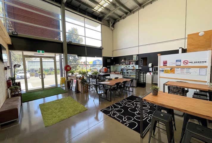2/200-208 Boundary Road Braeside VIC 3195 - Image 4