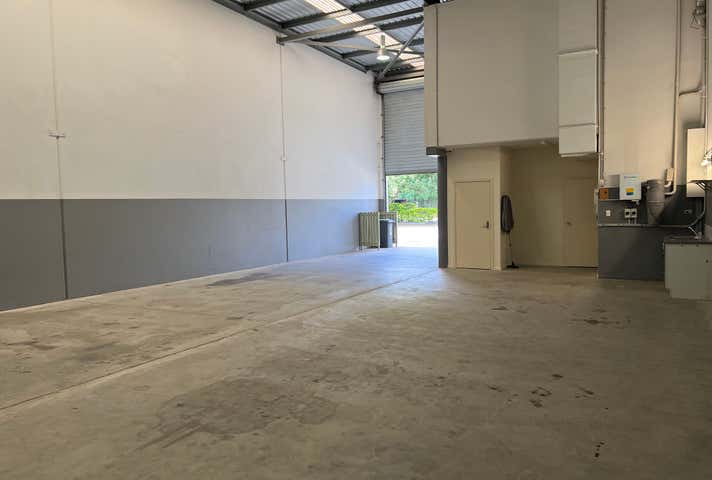 2/36 Curzon Street Tennyson QLD 4105 - Image 7